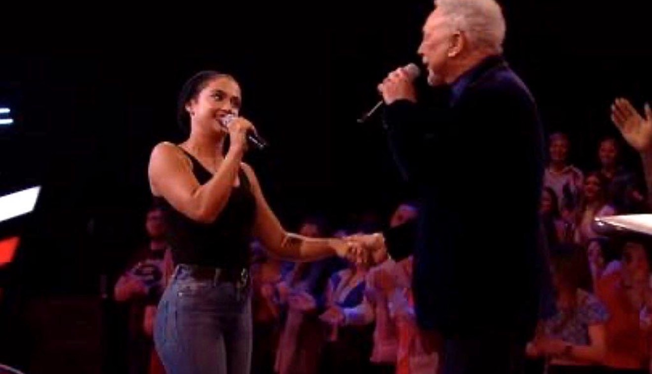 A young woman walks on stage never expecting she’ll perform a Dirty Dancing song with Tom Jones