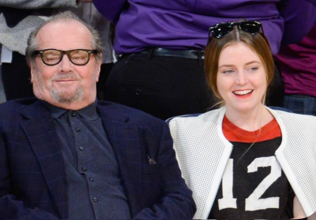 La hija de Jack Nicholson comparte una rara foto que revela cómo luce el legendario actor a sus 89 años.