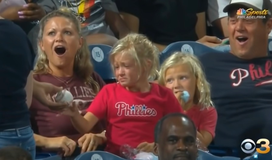 Little Boy’s Selfless Baseball Gift Leaves Entire Stadium Cheering