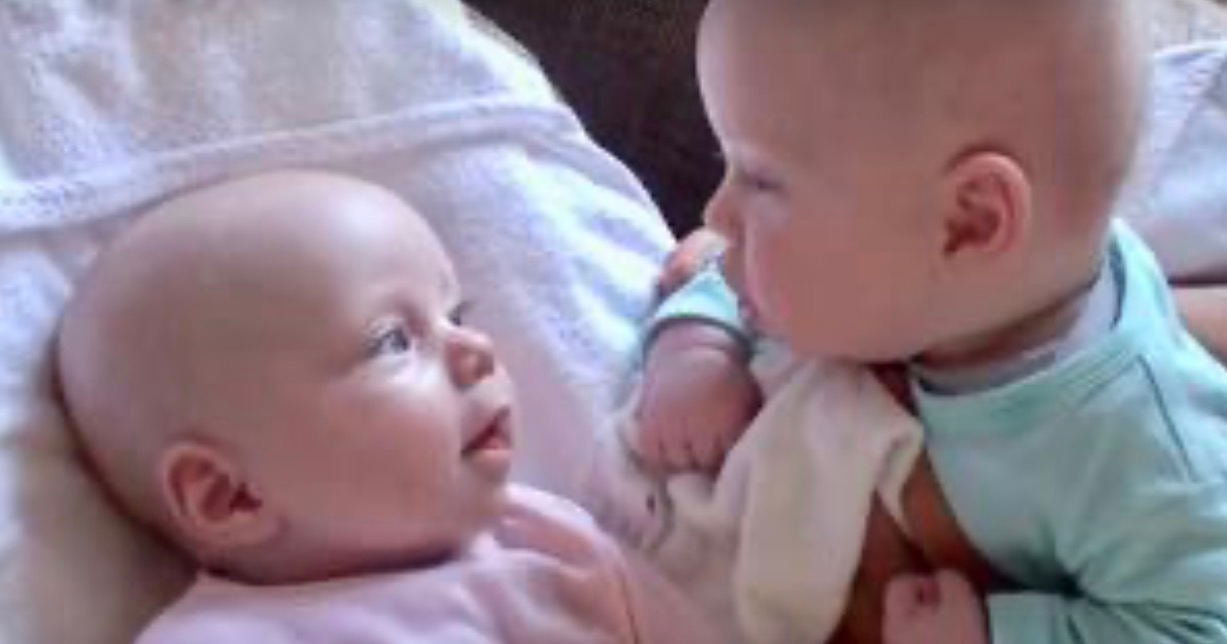 Twin Babies Have Their First ‘Conversation’ Together And Millions Can’t Stop Smiling