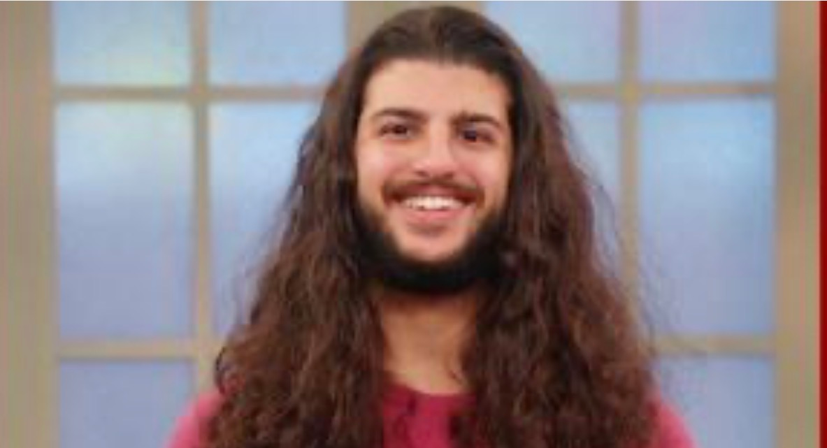 He Grew His Hair for 6 Years, Then One Haircut Completely Transformed His Look…